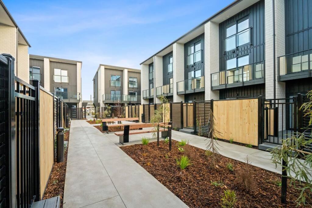 Chic City Centre Townhouse 크라이스트처치 외부 사진